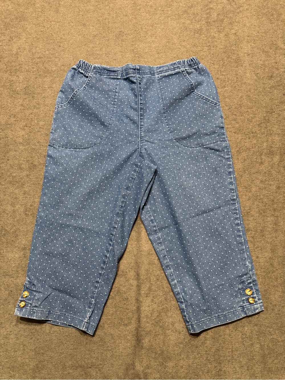 Blue denim with white polka dots Capri Pants